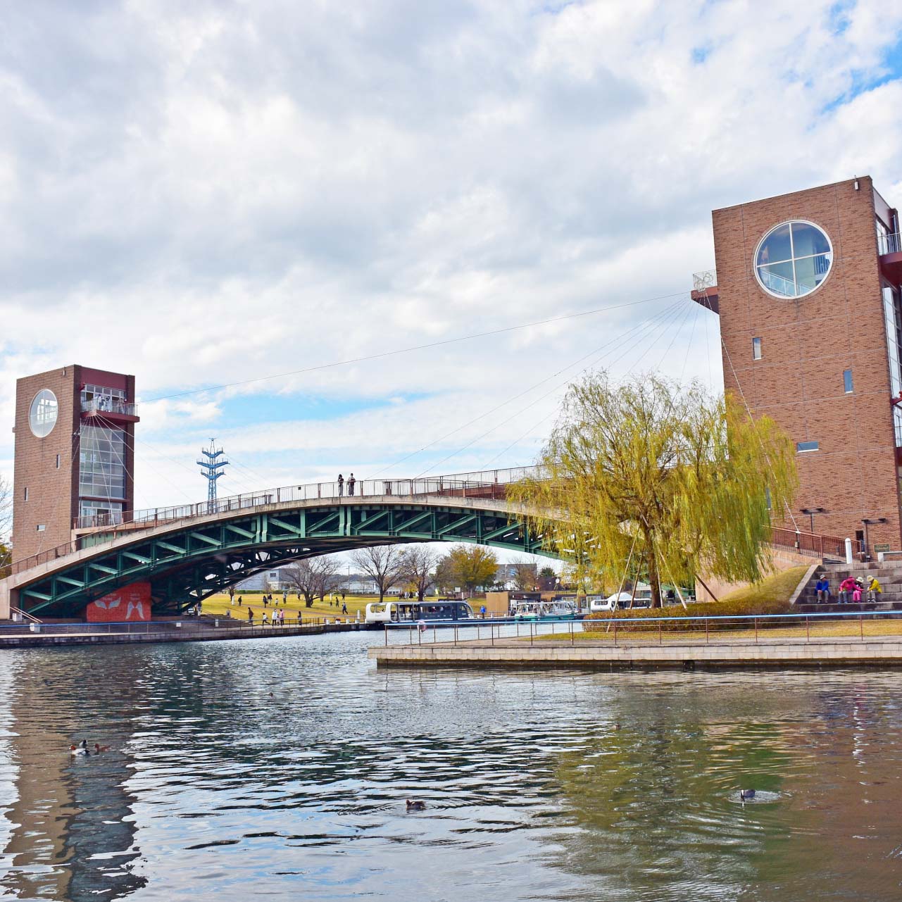 富山市環水公園 アートワゴンに当社として初めて出店いたしました。